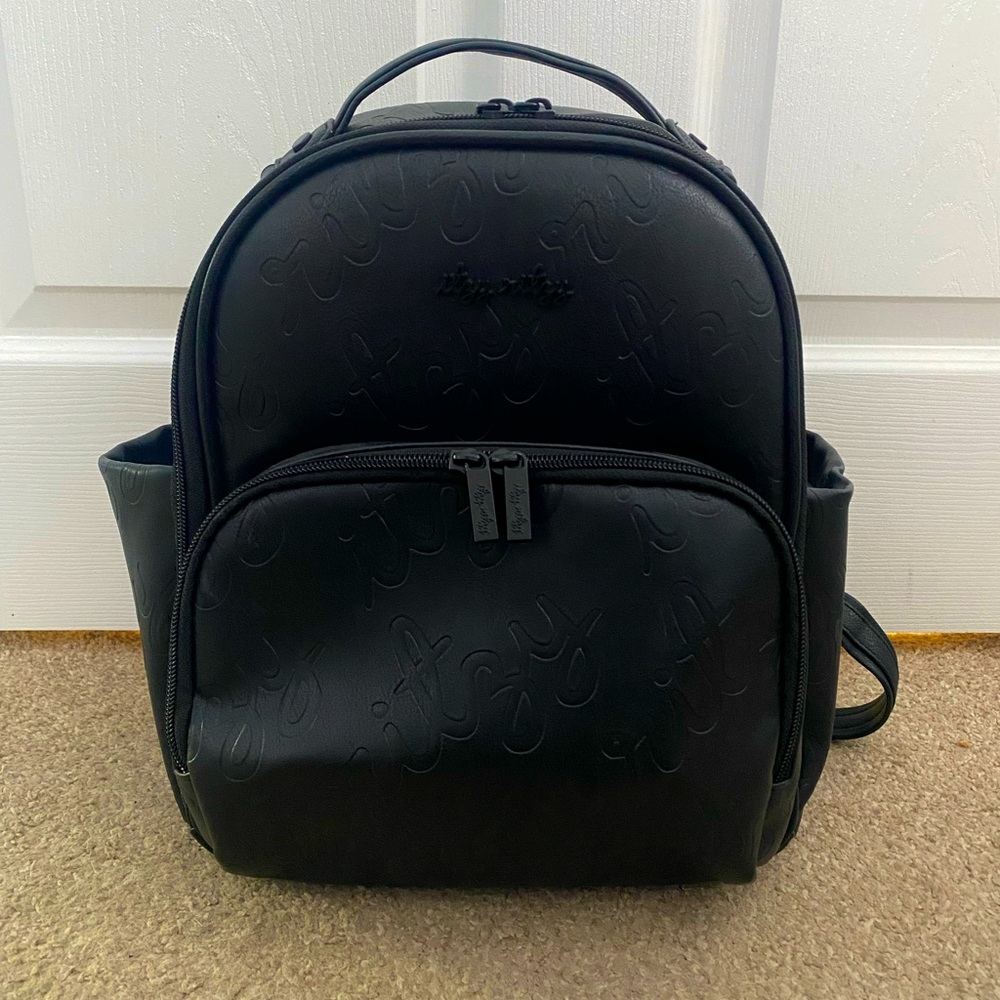 SOLD Limited Edition Itzy Ritzy Icon Mini Plus